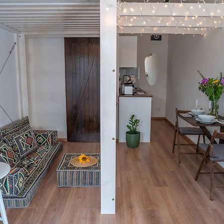 Apartman Spaleny Mlyn Lisnice Extérieur photo