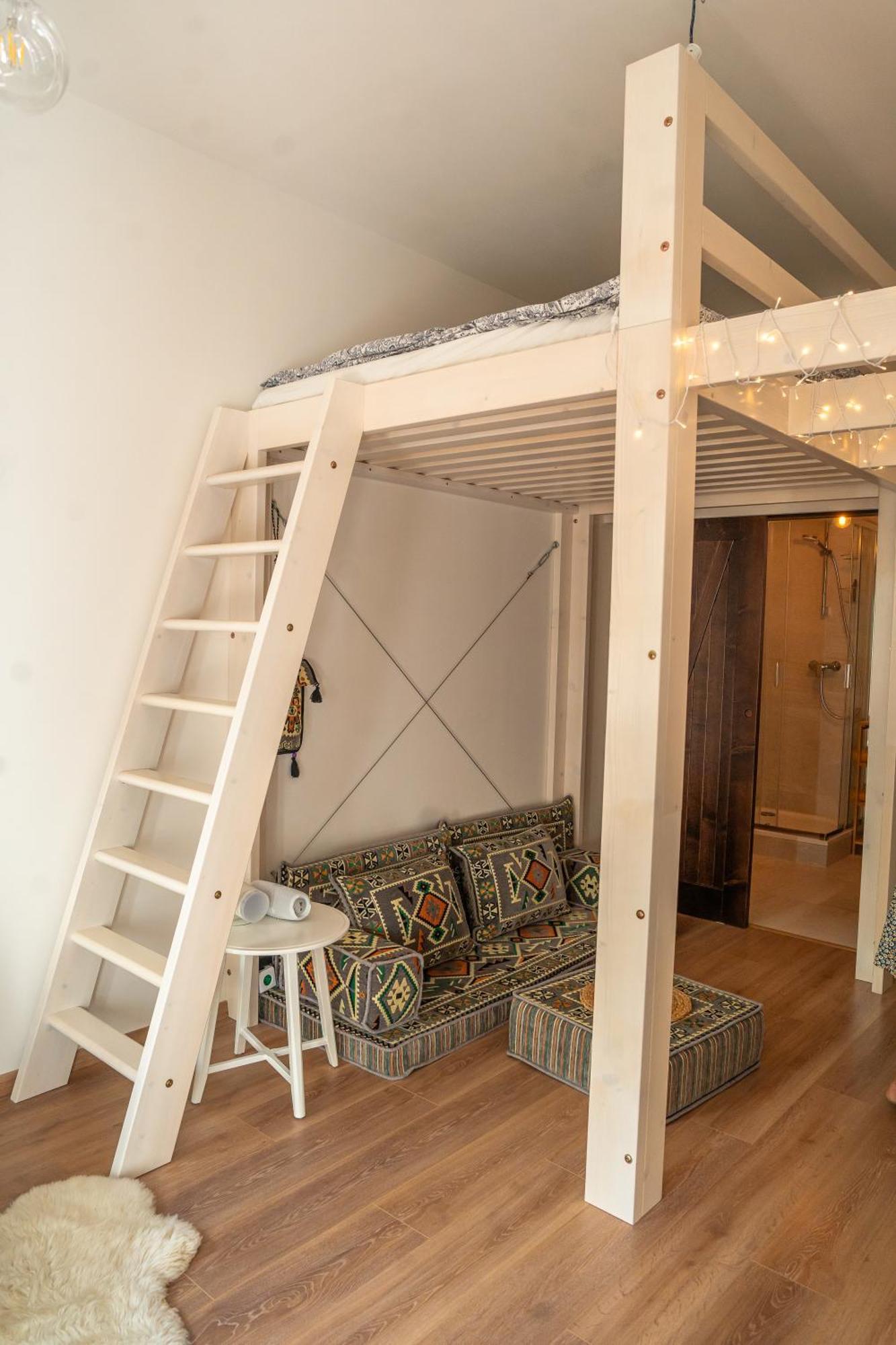 Apartman Spaleny Mlyn Lisnice Extérieur photo