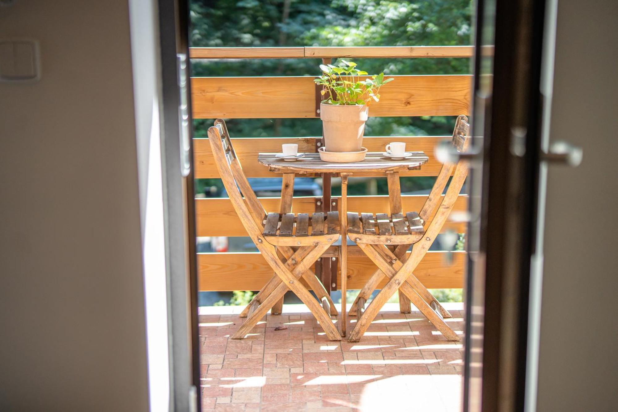 Apartman Spaleny Mlyn Lisnice Extérieur photo